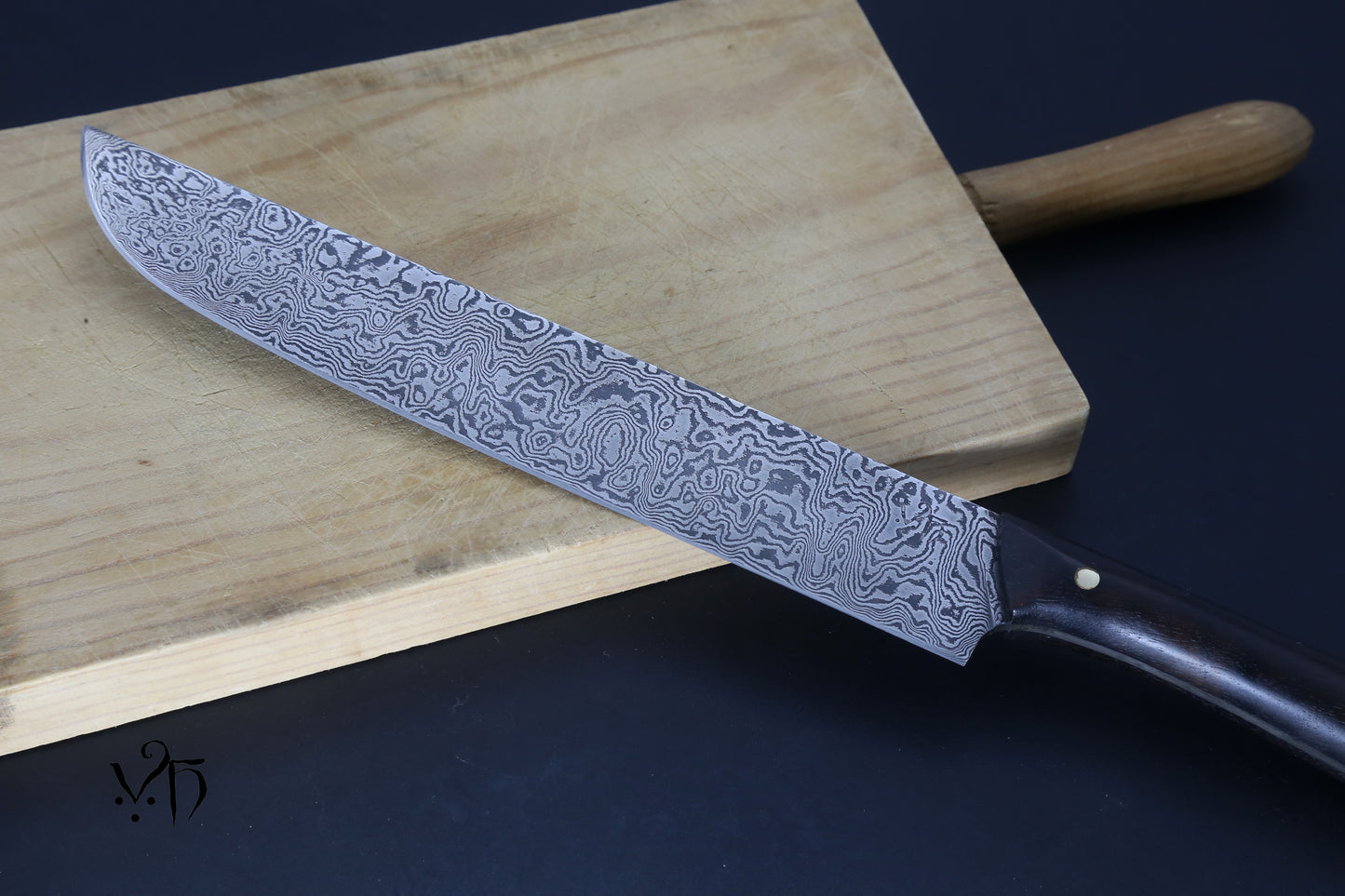 Butcher's Kitchen Knife 225 mm. Hand Forged Damascus Carbon Steel