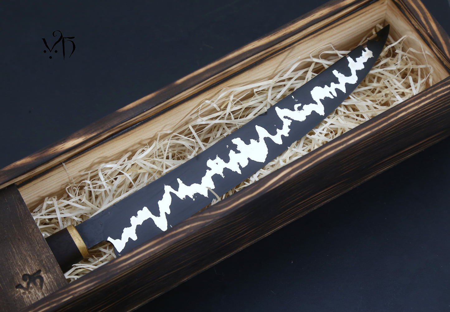 Filleting Knife 260mm, Carbon Steel & Nickel. Japanese kitchen knife