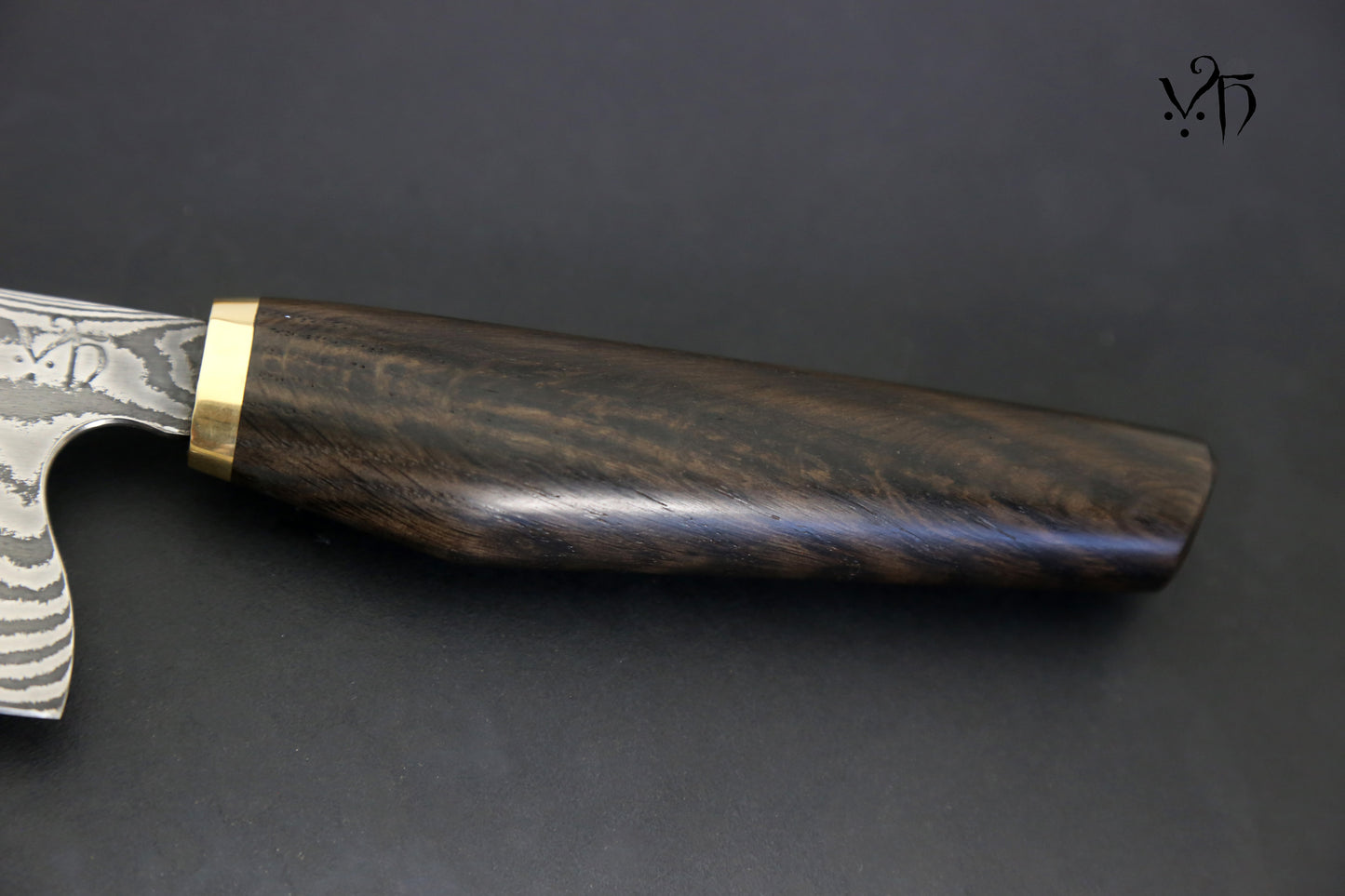 Japanese style Chef's knife Kiritsuke Damascus 220 mm. Carbon Steel