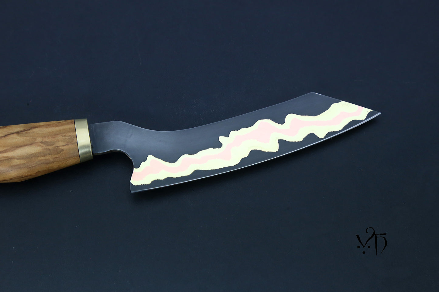 Cheese Knife 140 mm. Cumai Laminated Carbon Steel, Copper & Brass