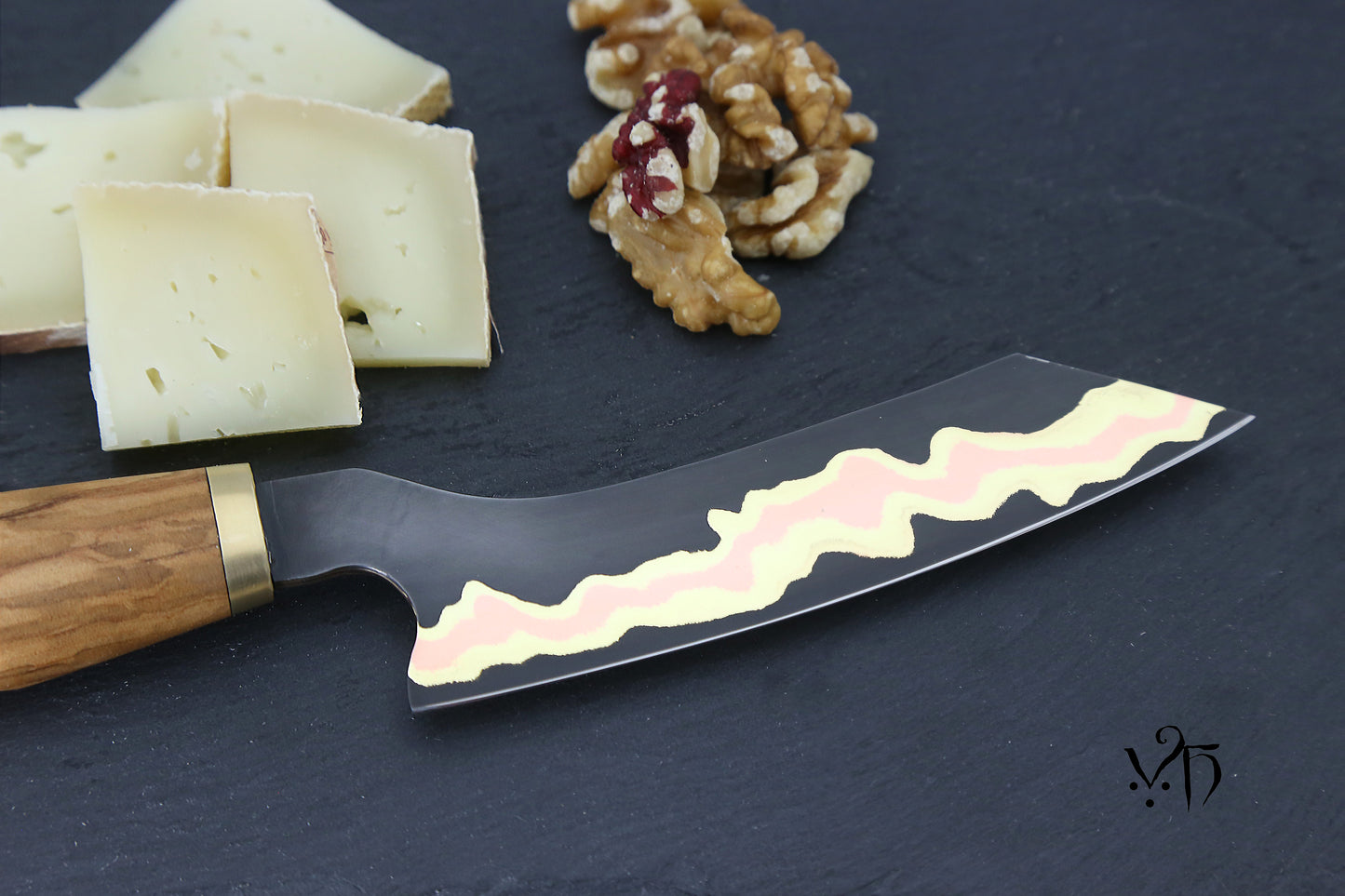 Cheese Knife 140 mm. Cumai Laminated Carbon Steel, Copper & Brass