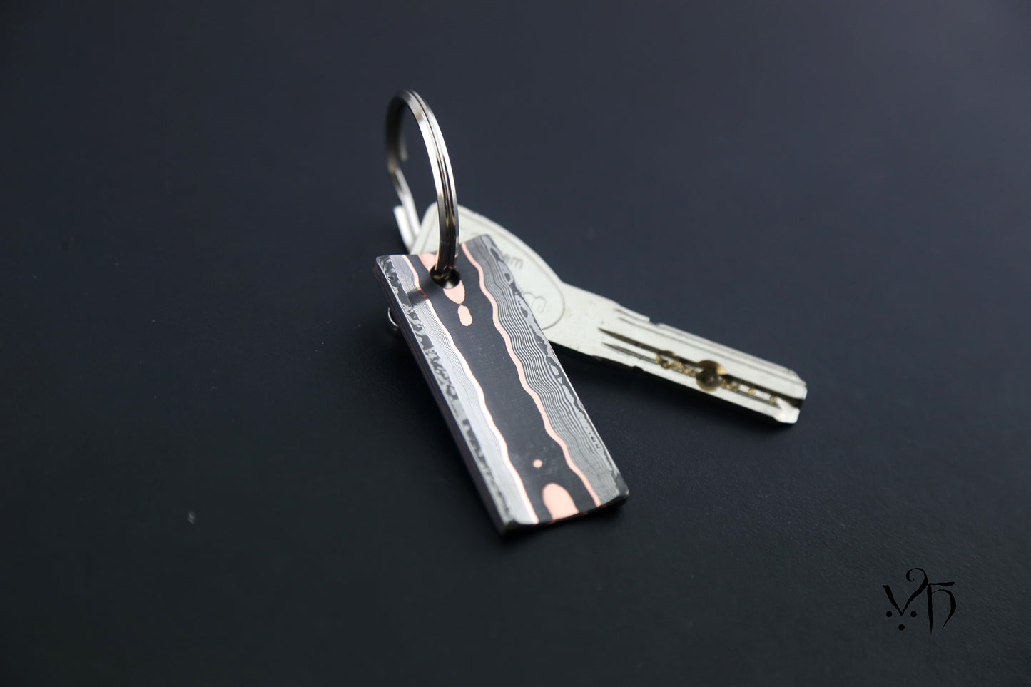 Keychain Hand Forged Steel & Copper, Cumai. Unique Keyring Gift